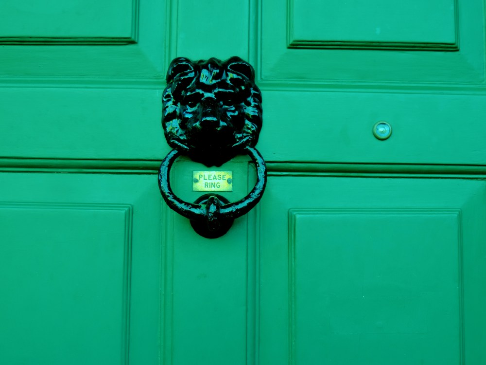 a confused neighbourhood door