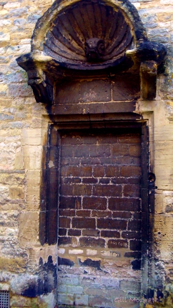 2014 02 18 Doors brick door called Lily jpg sig