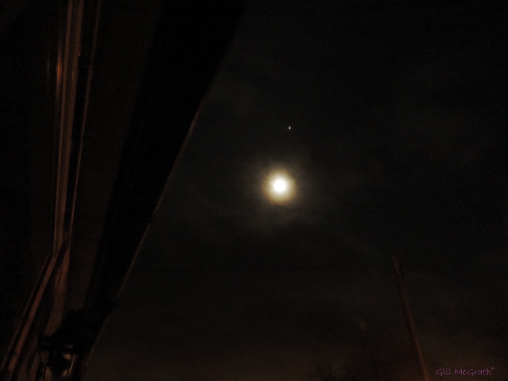 2014 11 15 4am moon jpg sig