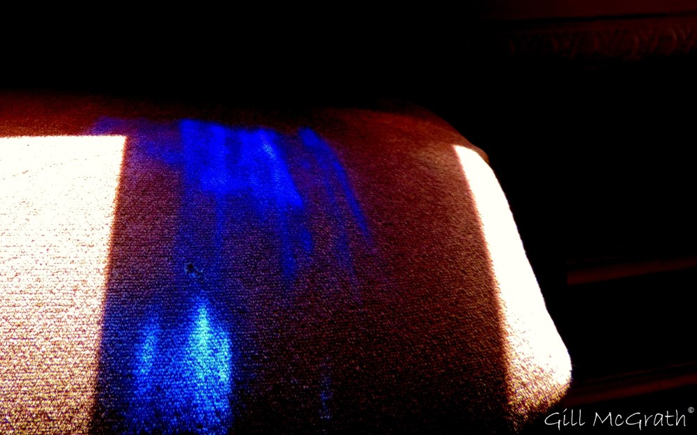 2015 05 21 sun thru blue glass on pink velvet  DSCN5777 jpg sig (2)